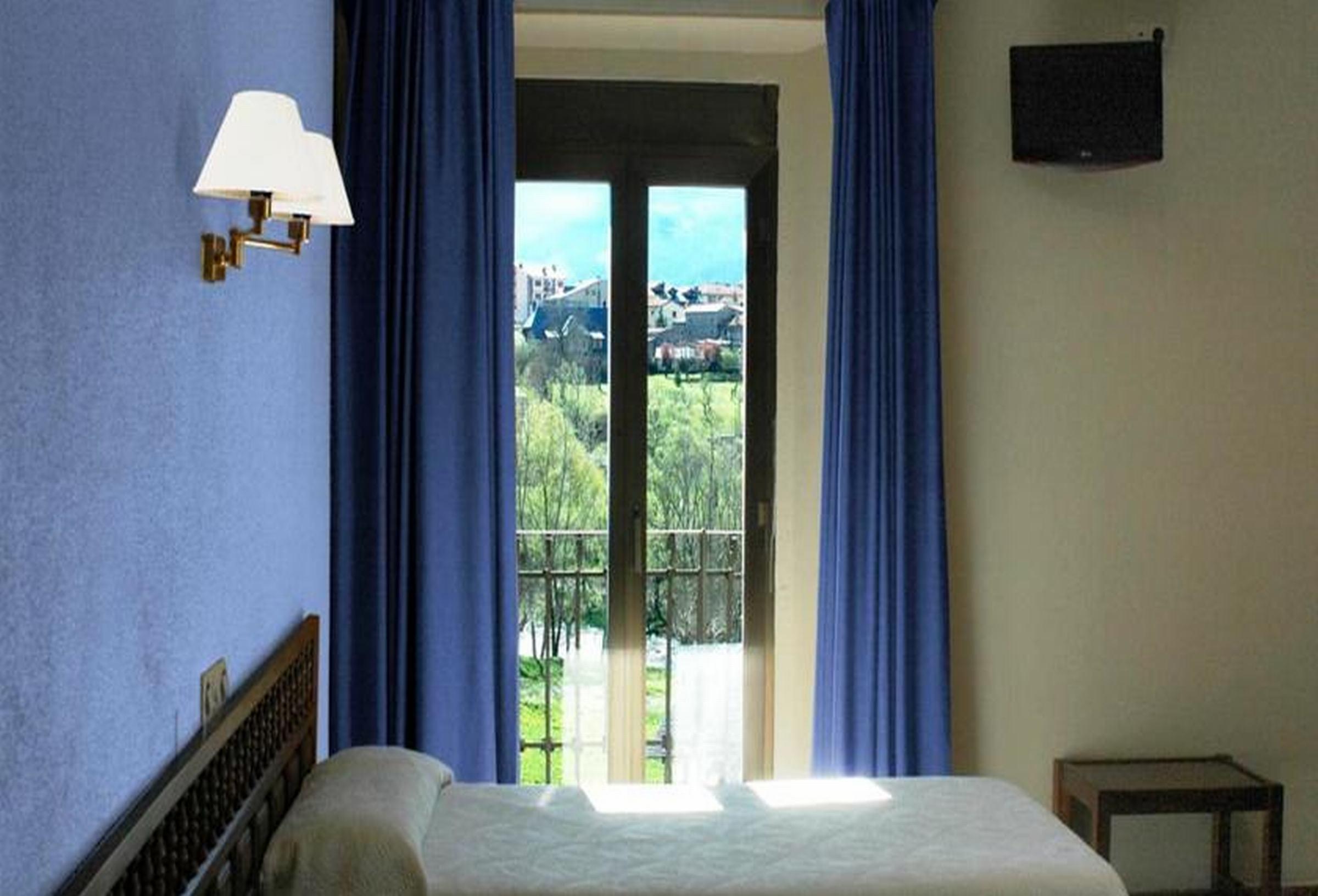 בלוור דה סרדאניה Hotel Bellavista מראה חיצוני תמונה